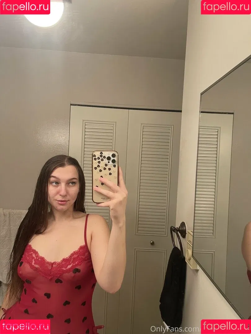 maggierayelle Onlyfans Photo Gallery 