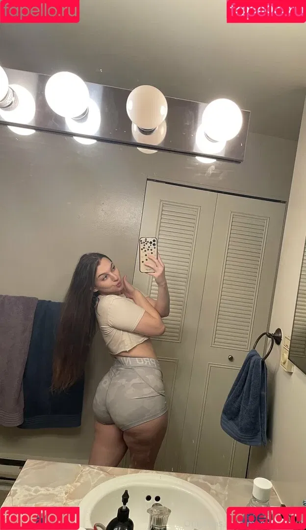 maggierayelle Onlyfans Photo Gallery 