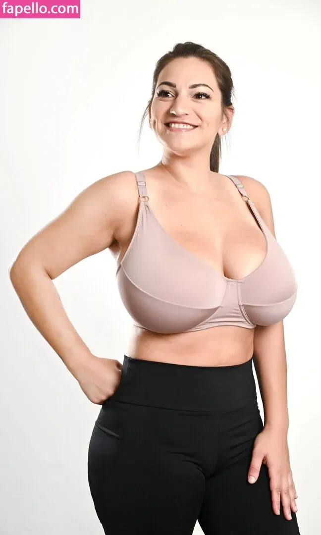 Agustina Guz Onlyfans Photo Gallery 