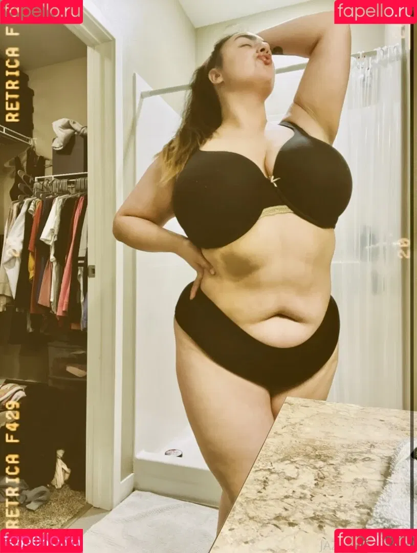 Jazminealeahh Onlyfans Photo Gallery 