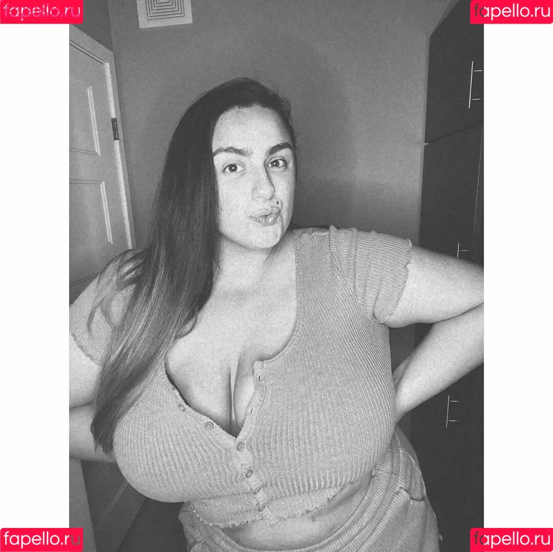 Jazminealeahh Onlyfans Photo Gallery 