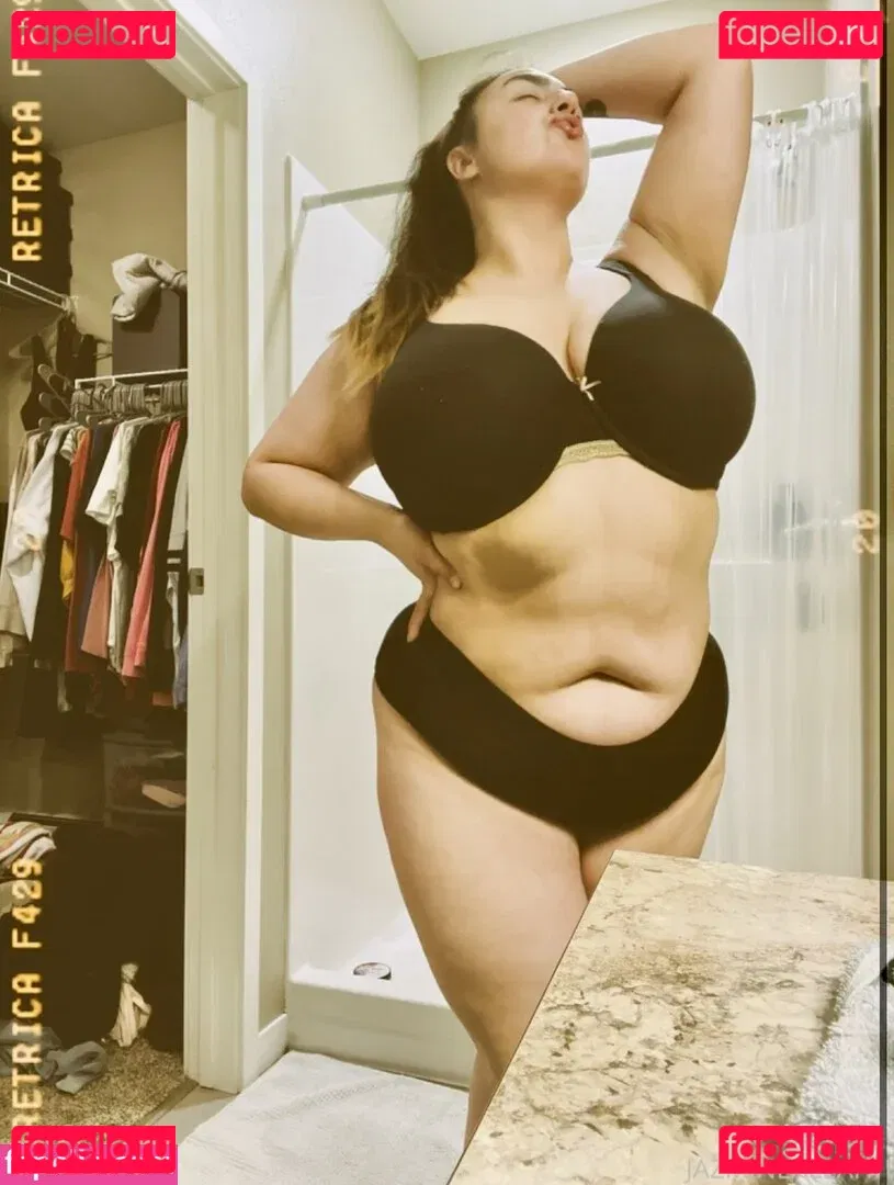 Jazminealeahh Onlyfans Photo Gallery 