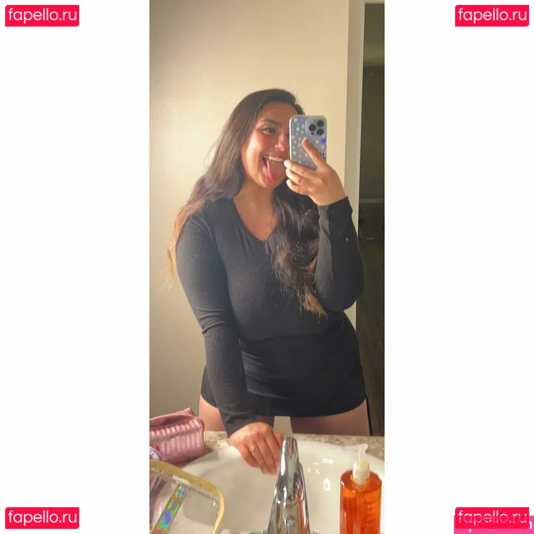 Jazminealeahh Onlyfans Photo Gallery 