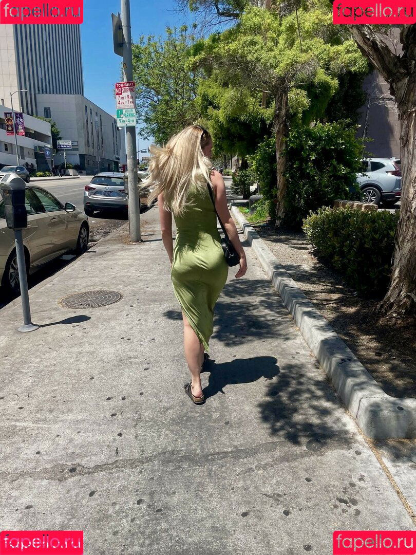 STPeach Onlyfans Photo Gallery 