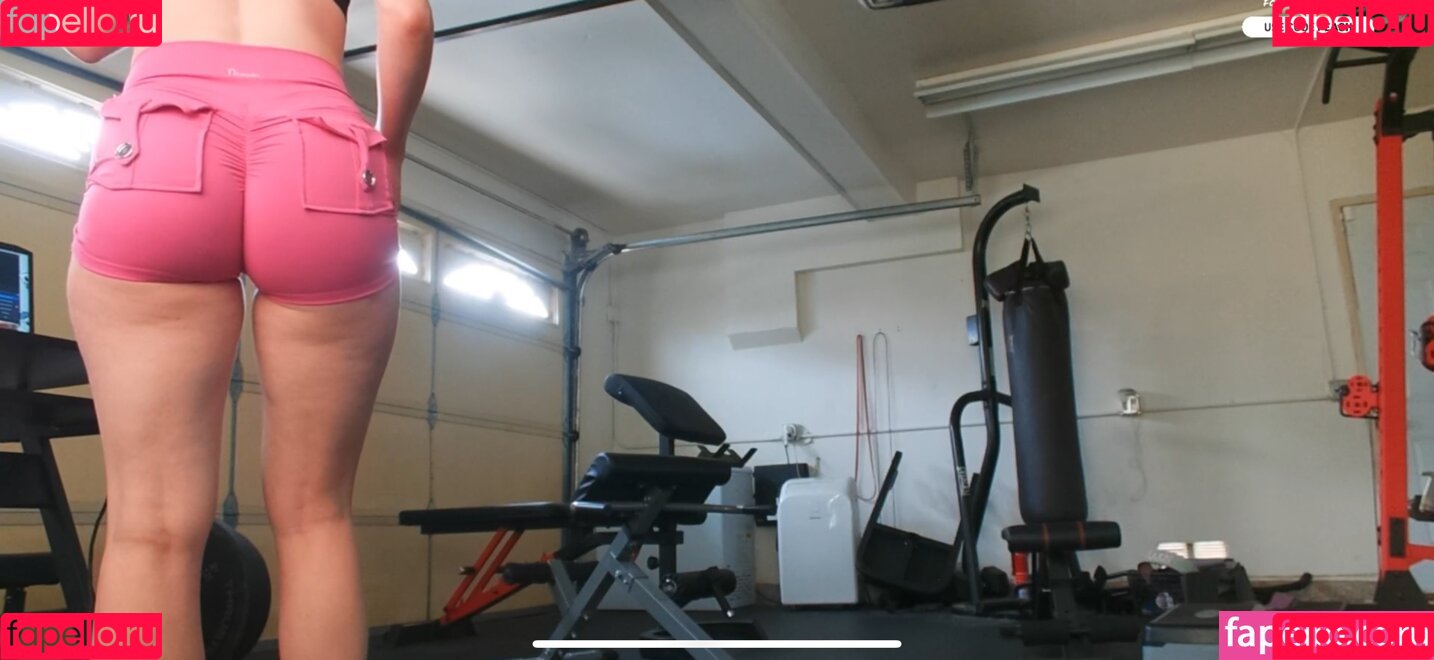 STPeach Onlyfans Photo Gallery 