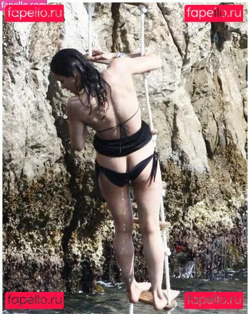 Michelle Rodriguez Onlyfans Photo Gallery 