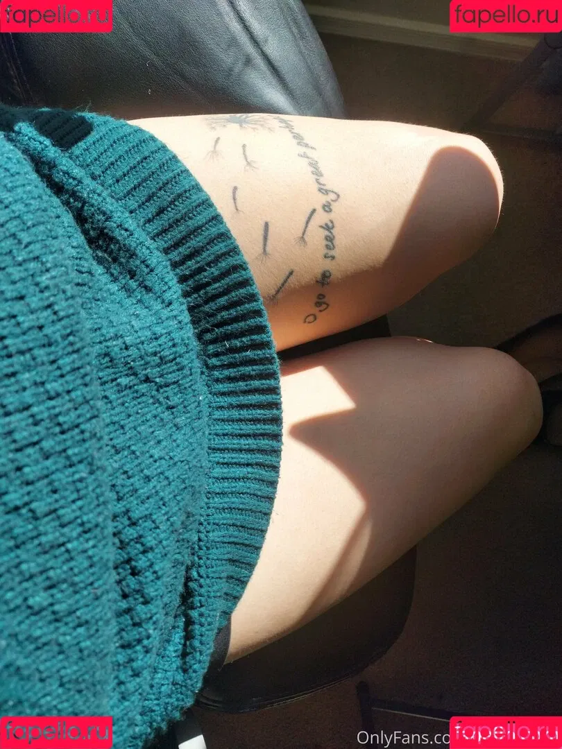 greensweater Onlyfans Photo Gallery 