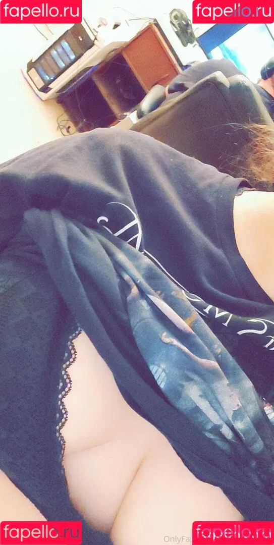 greensweater Onlyfans Photo Gallery 