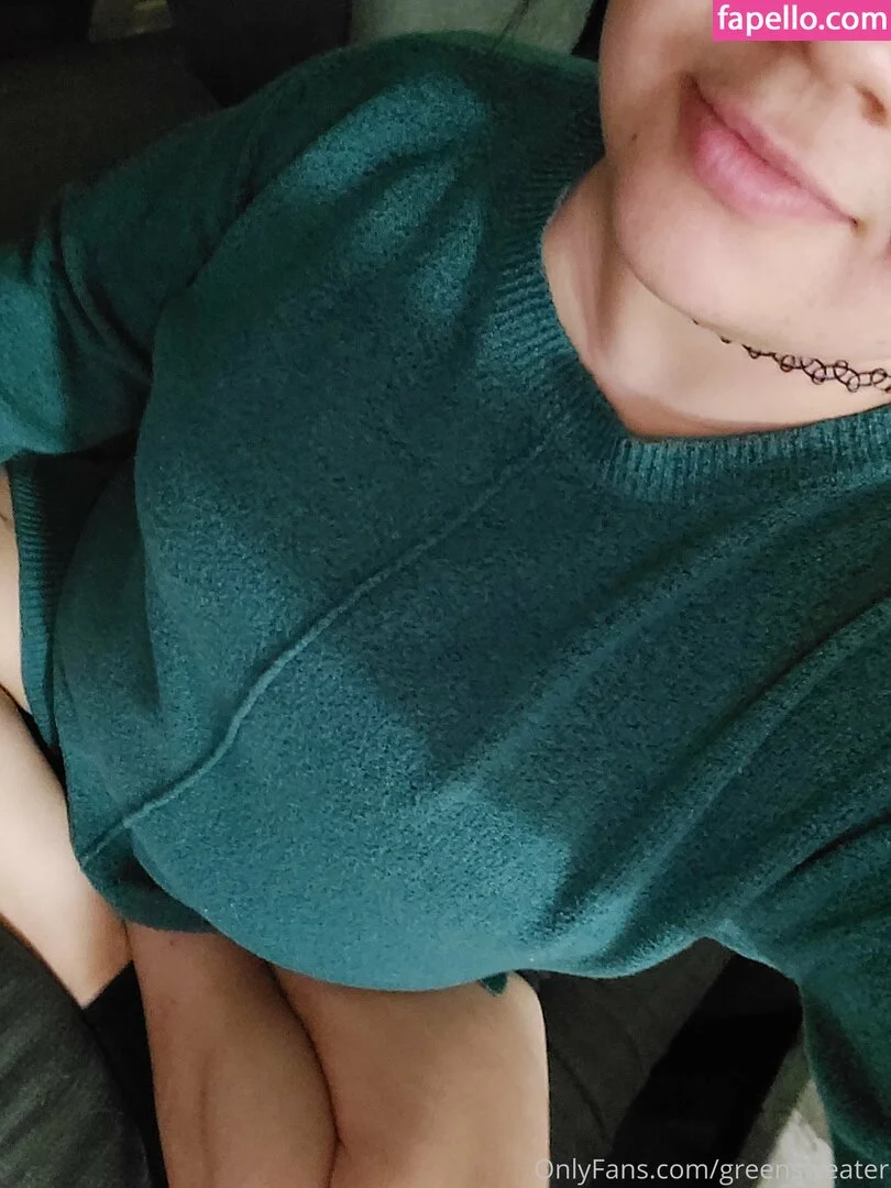greensweater Onlyfans Photo Gallery 