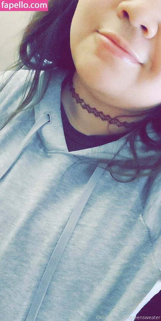 greensweater Onlyfans Photo Gallery 