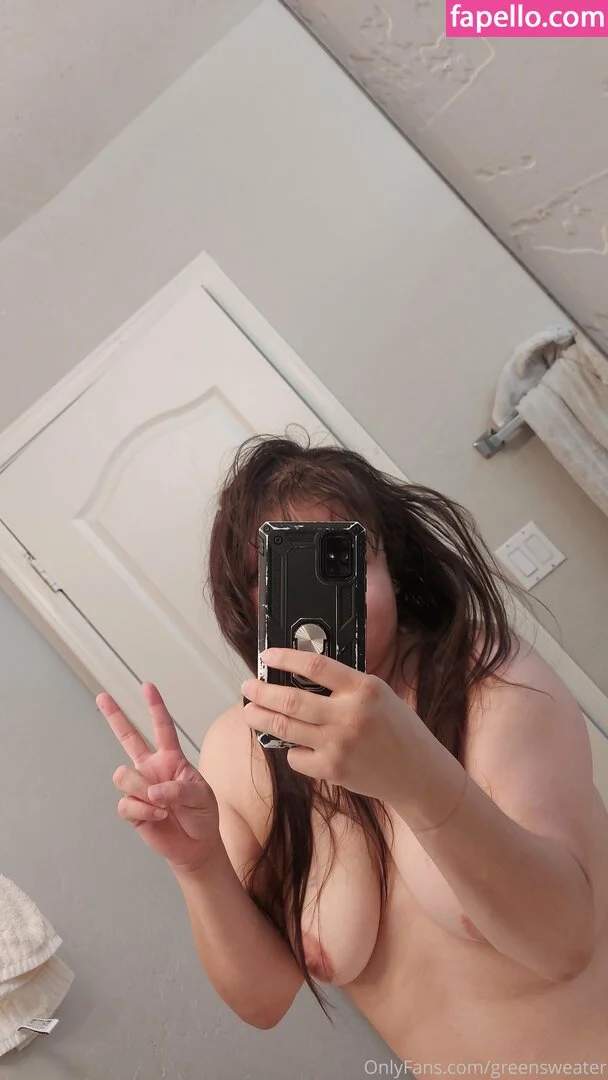 greensweater Onlyfans Photo Gallery 