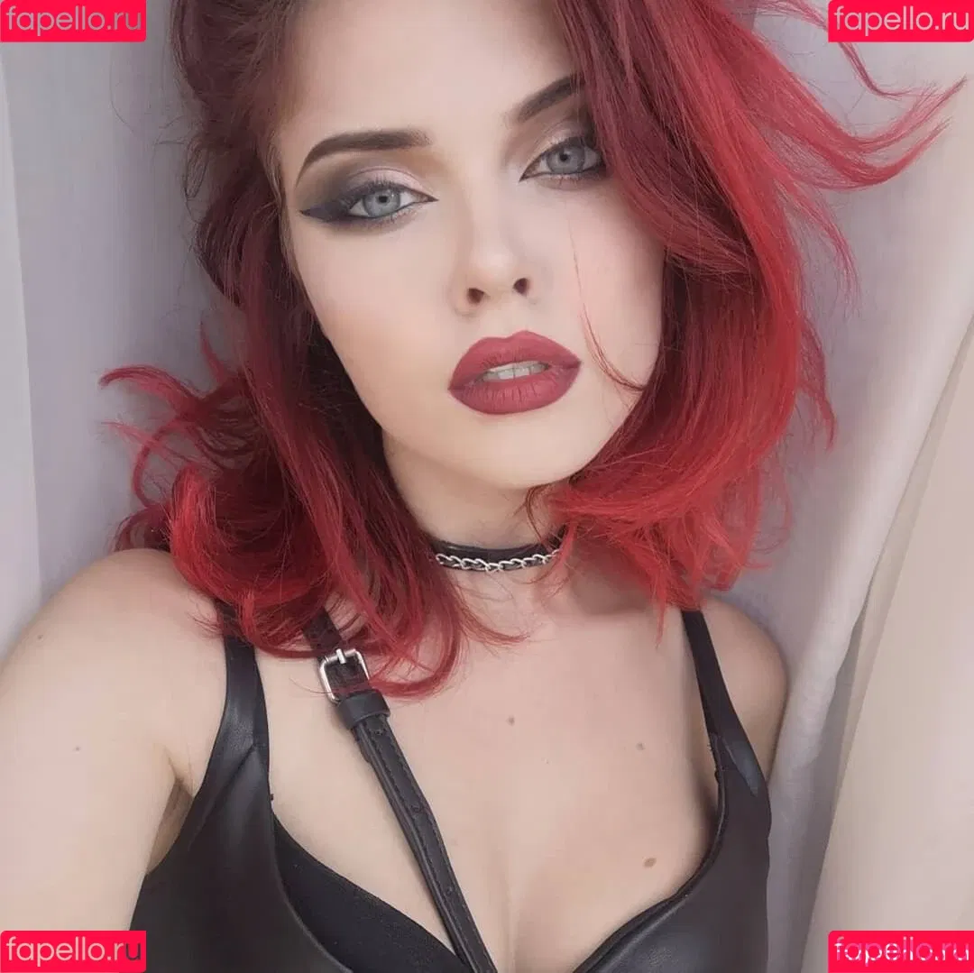 Sladkoslava Onlyfans Photo Gallery 