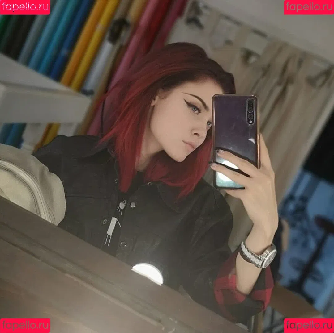 Sladkoslava Onlyfans Photo Gallery 