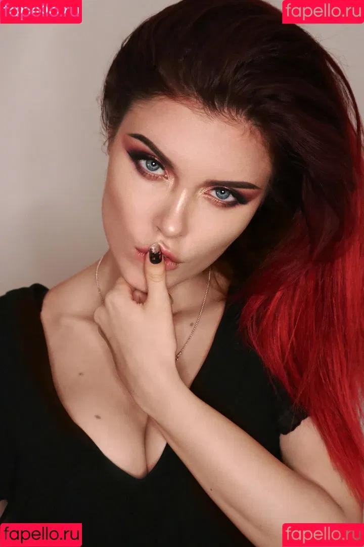 Sladkoslava Onlyfans Photo Gallery 