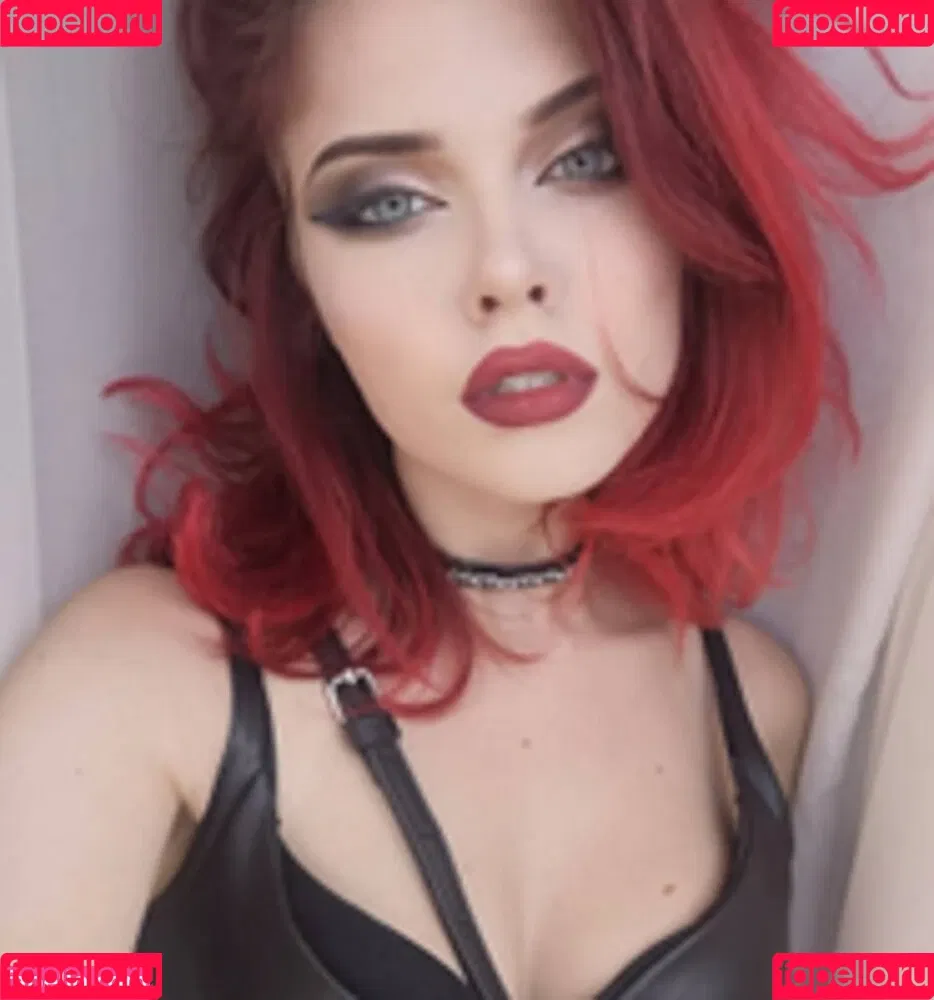 Sladkoslava Onlyfans Photo Gallery 