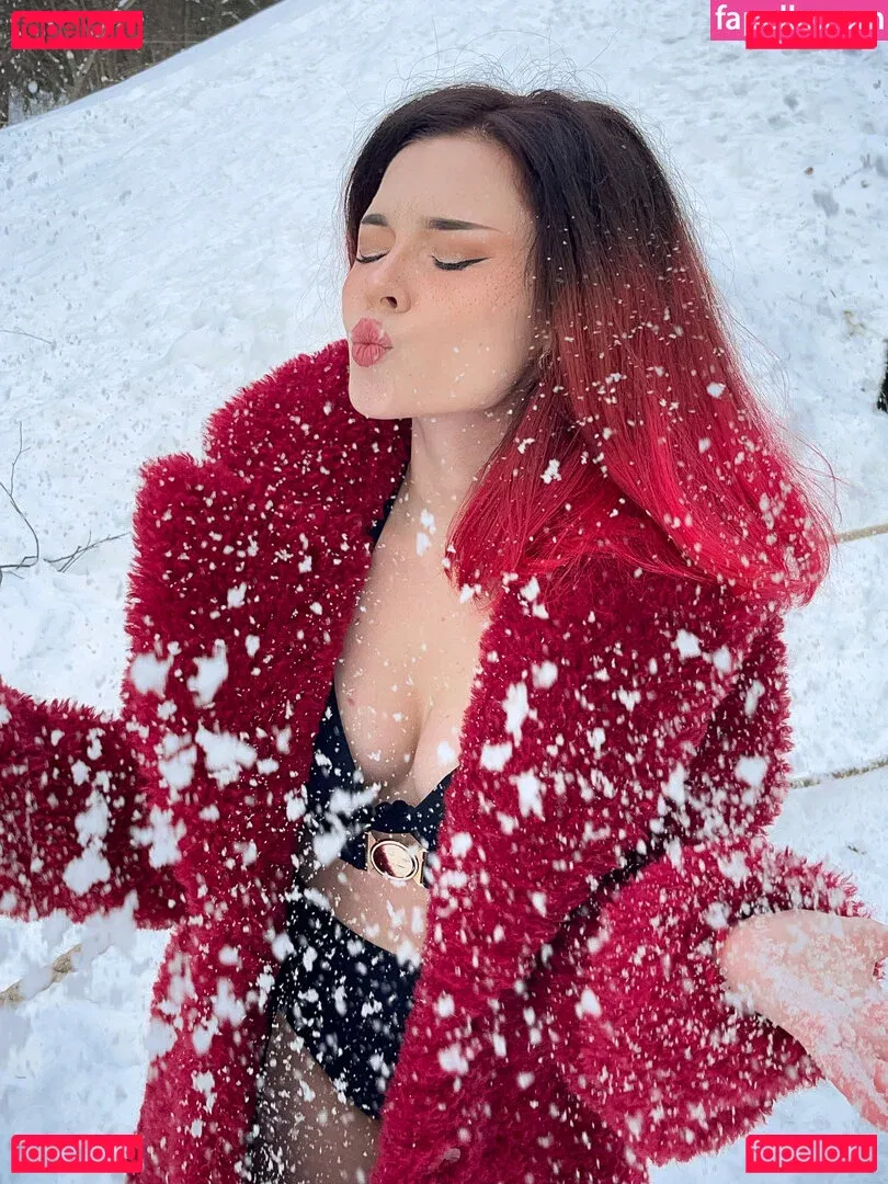 Sladkoslava Onlyfans Photo Gallery 