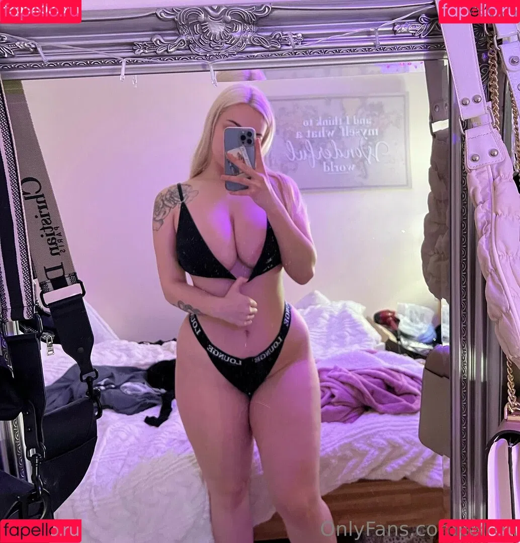 Sxren Onlyfans Photo Gallery 
