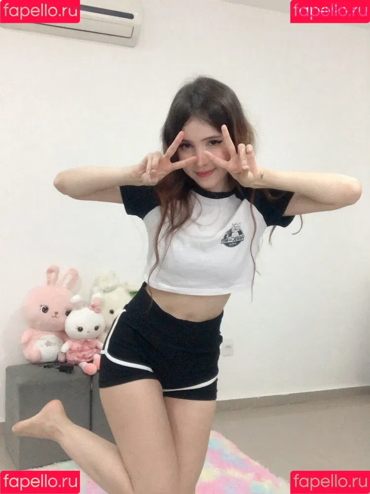 kalimaraa Onlyfans Photo Gallery 
