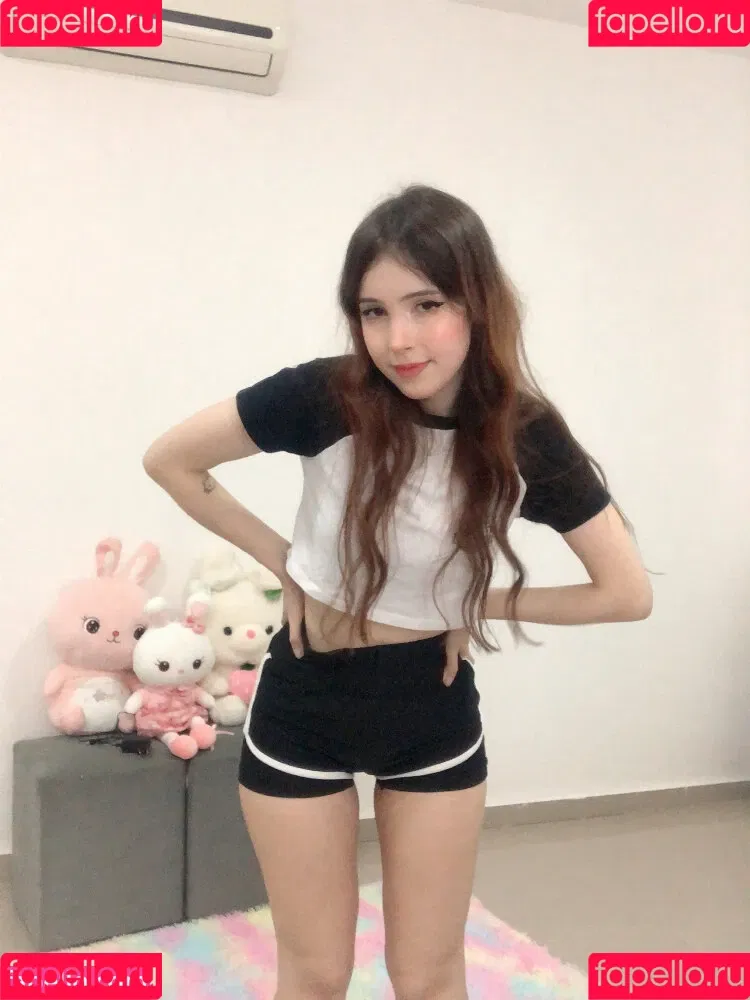 kalimaraa Onlyfans Photo Gallery 