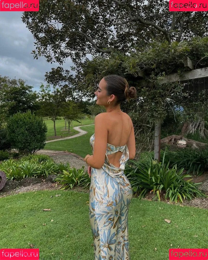 Holly Mueller Onlyfans Photo Gallery 