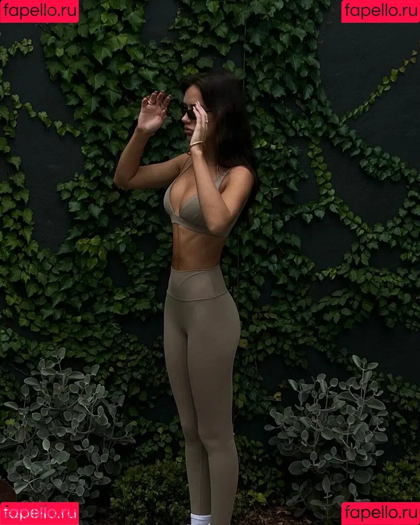 Holly Mueller Onlyfans Photo Gallery 