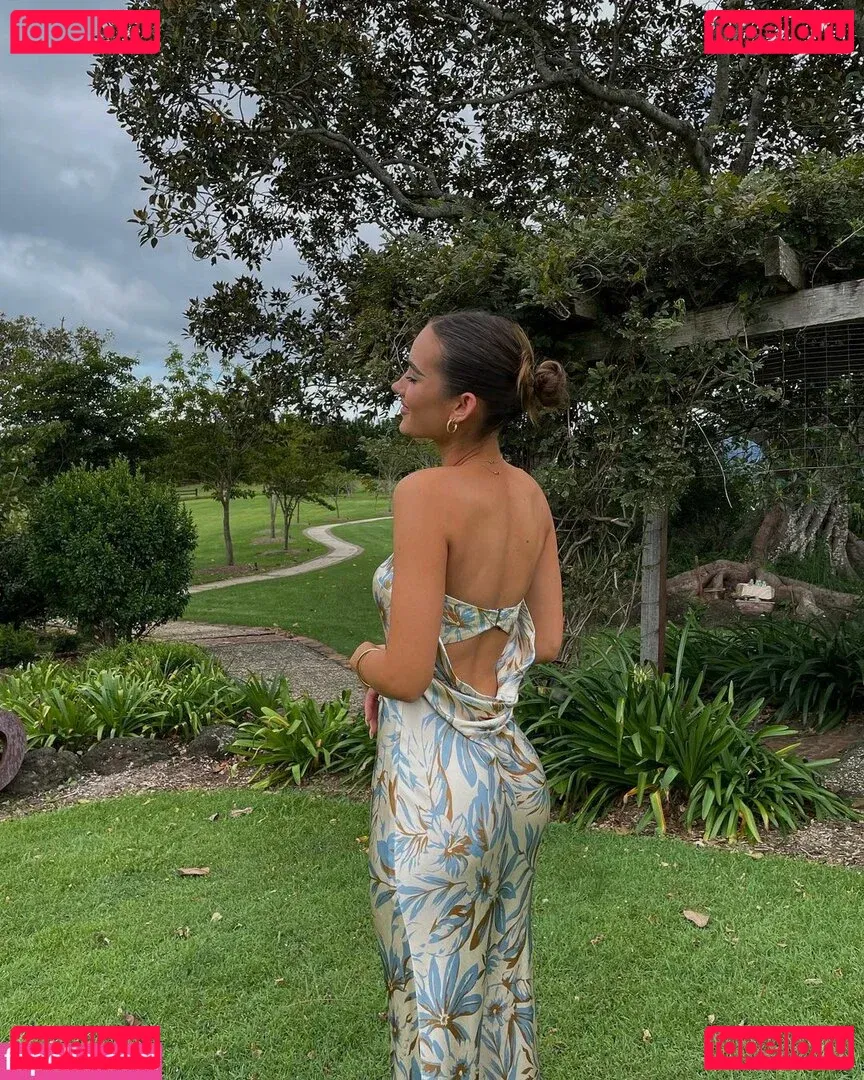 Holly Mueller Onlyfans Photo Gallery 