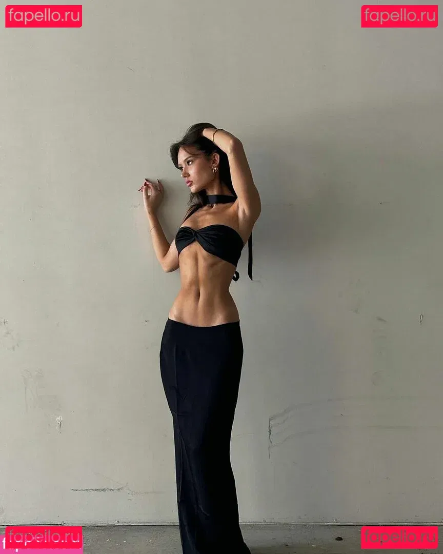 Holly Mueller Onlyfans Photo Gallery 