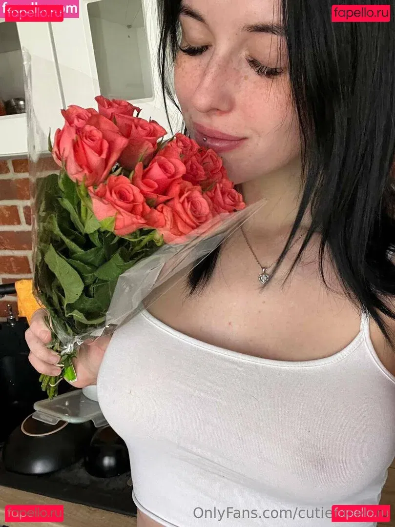 cutiepieelain Onlyfans Photo Gallery 
