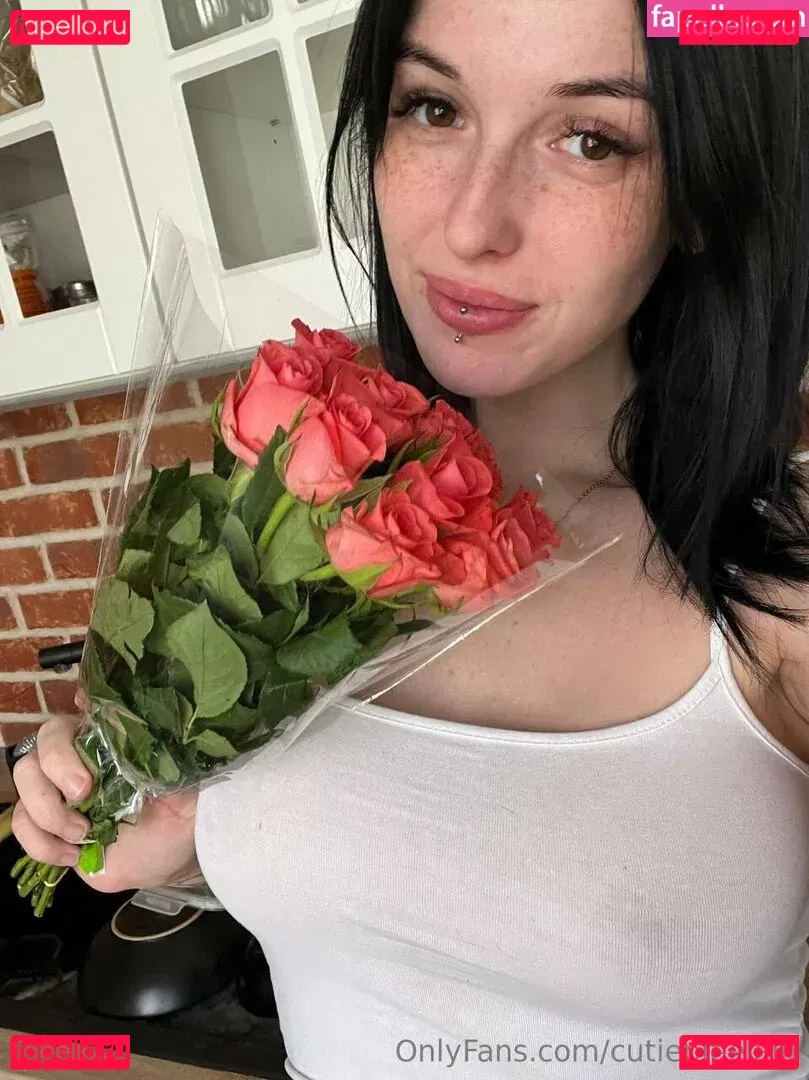 cutiepieelain Onlyfans Photo Gallery 
