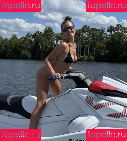 Laura Müller Onlyfans Photo Gallery 