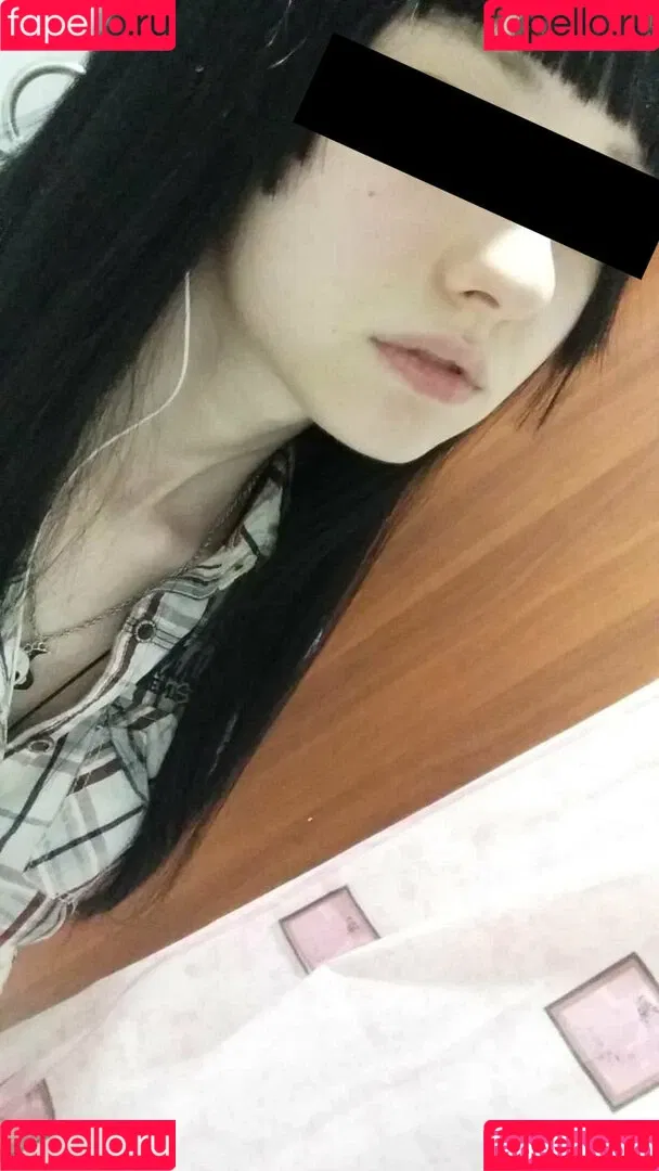 little_emo_kitten Onlyfans Photo Gallery 