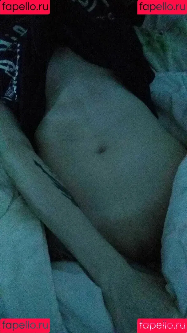 little_emo_kitten Onlyfans Photo Gallery 