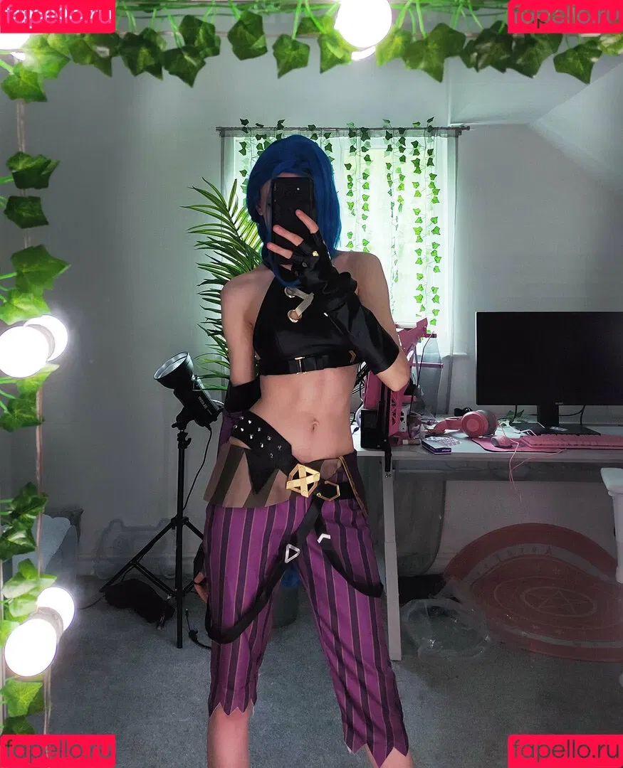 little_emo_kitten Onlyfans Photo Gallery 