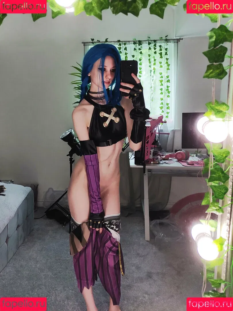 little_emo_kitten Onlyfans Photo Gallery 