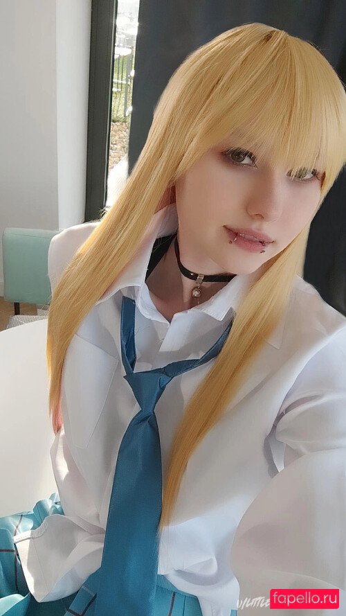 Little Emo Kitten Nude Onlyfans Photo 23