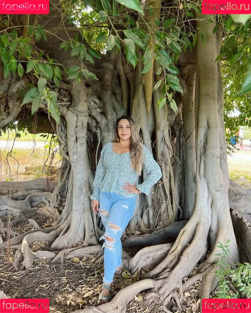 Lucero Onlyfans Photo Gallery 