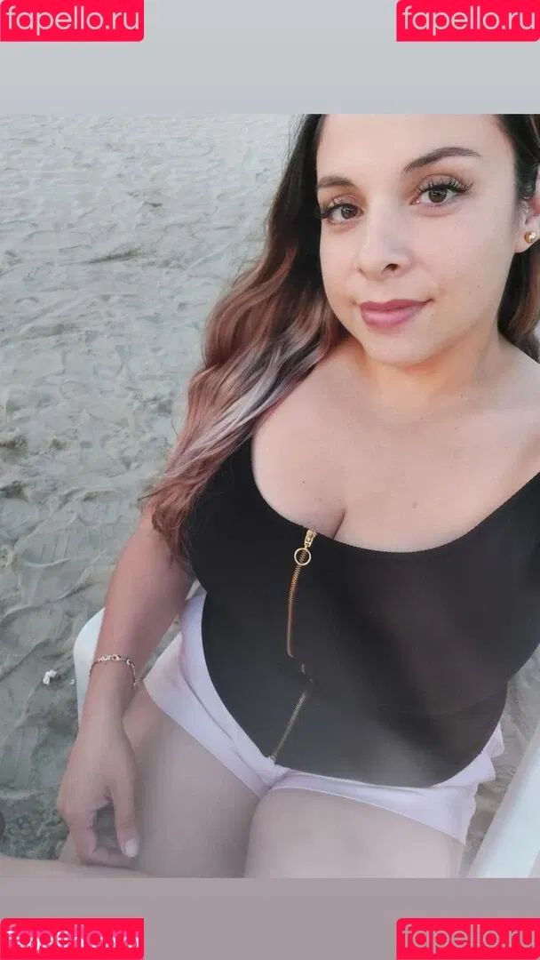 Lucero Onlyfans Photo Gallery 
