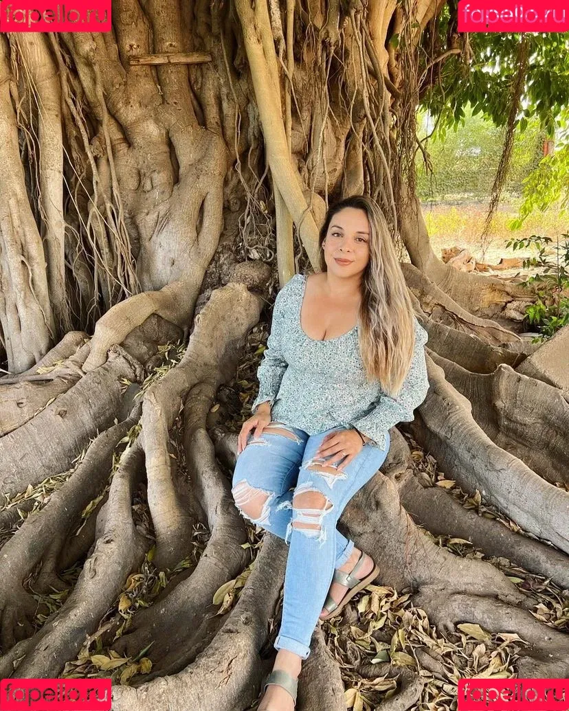 Lucero Onlyfans Photo Gallery 