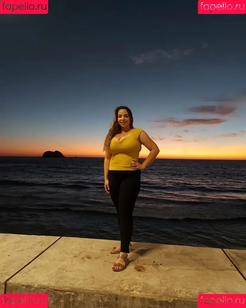 Lucero Onlyfans Photo Gallery 