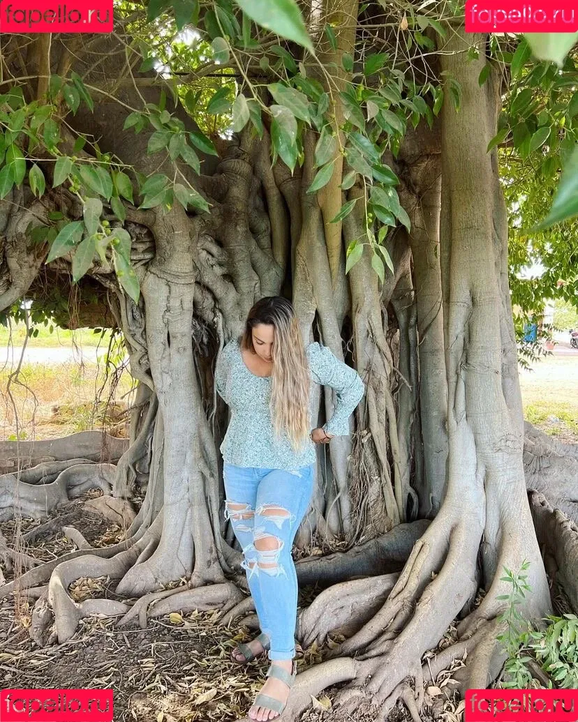 Lucero Onlyfans Photo Gallery 