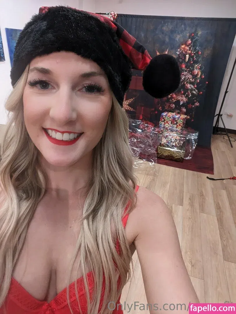 megnfit Onlyfans Photo Gallery 