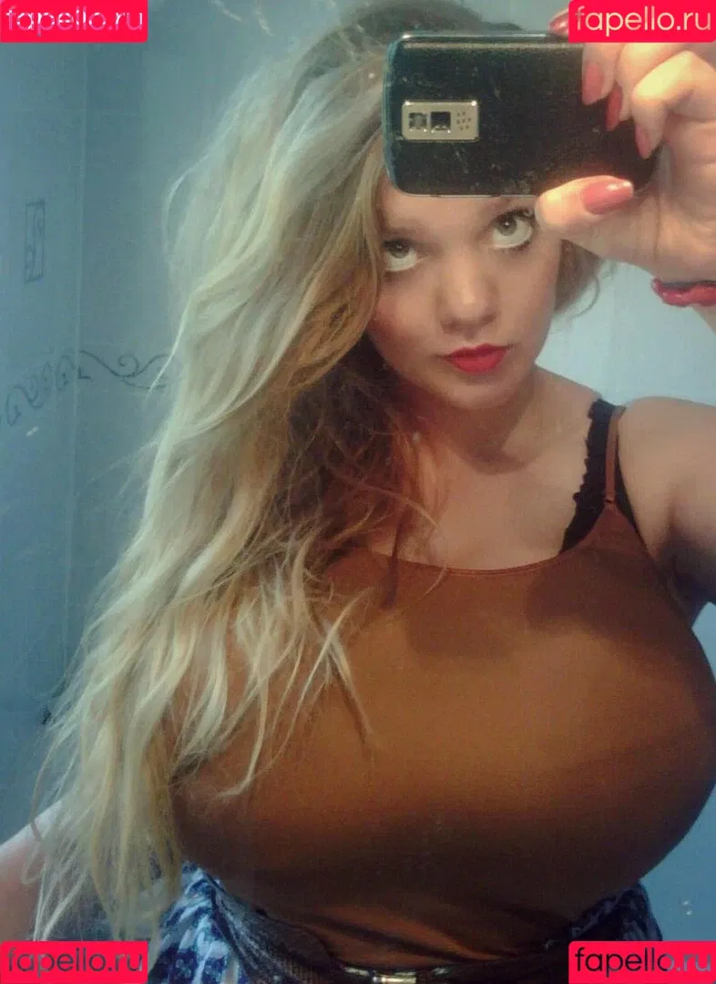 Lucy May Dawson Onlyfans Photo Gallery 