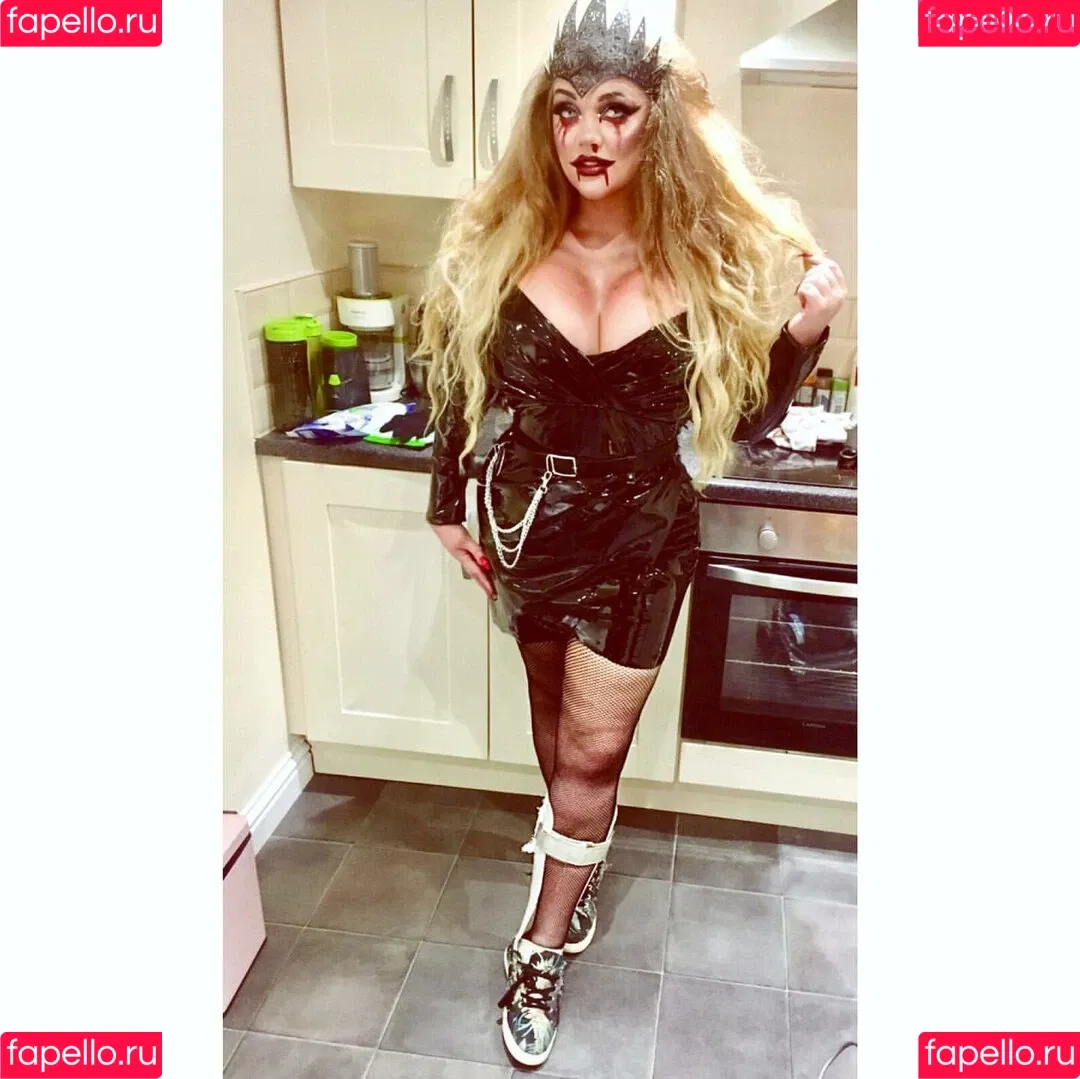 Lucy May Dawson Onlyfans Photo Gallery 