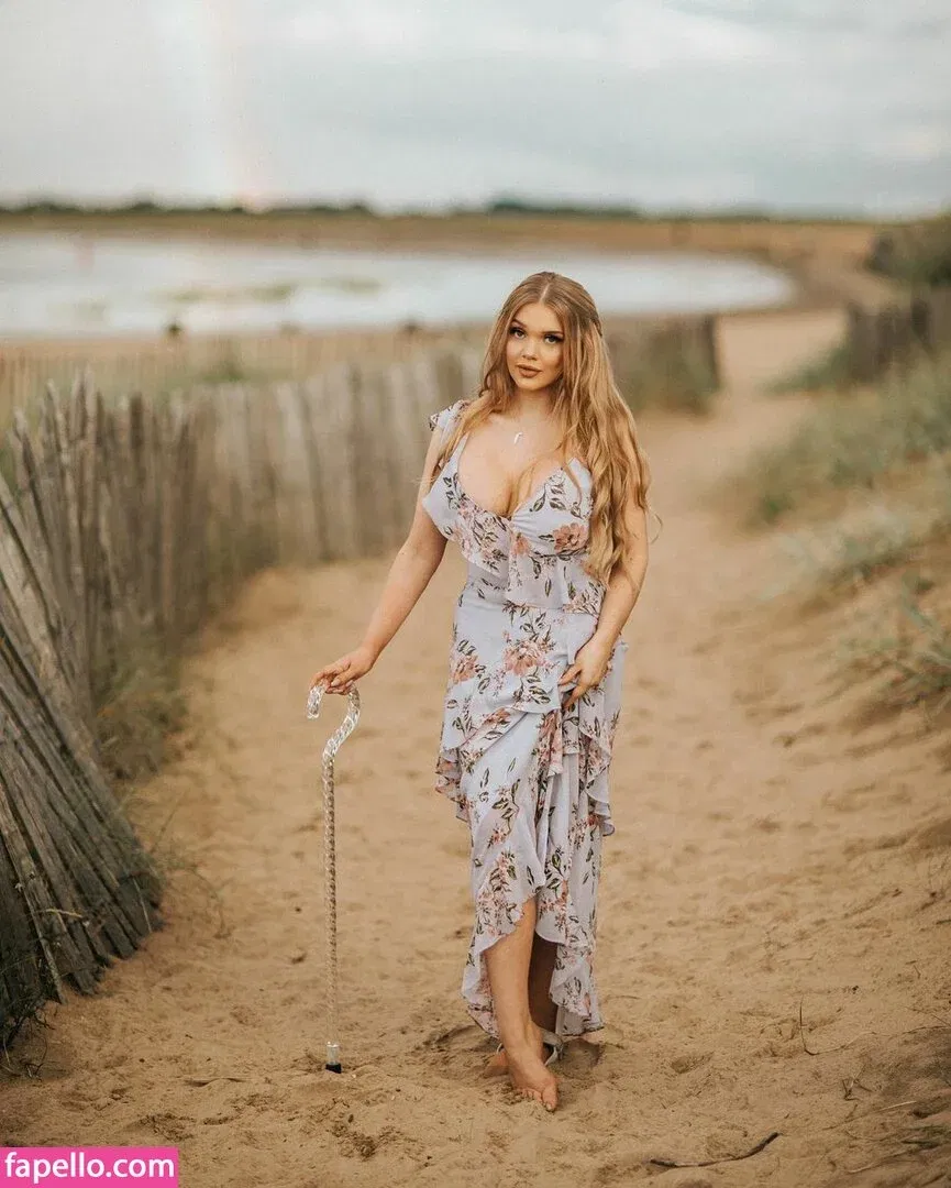 Lucy May Dawson Onlyfans Photo Gallery 