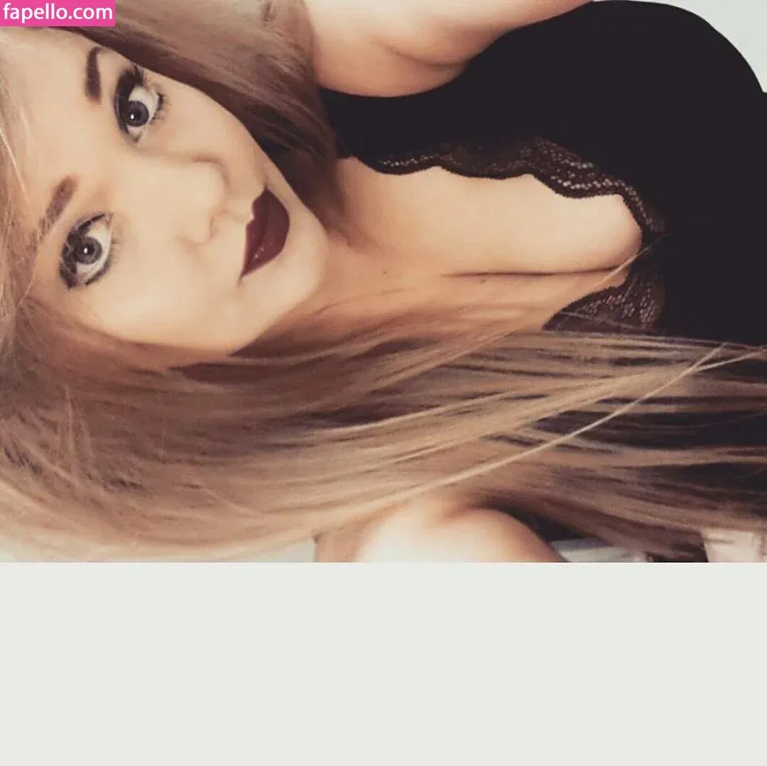 Lucy May Dawson Onlyfans Photo Gallery 