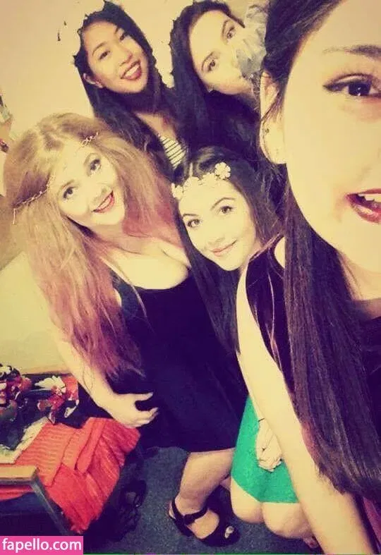 Lucy May Dawson Onlyfans Photo Gallery 