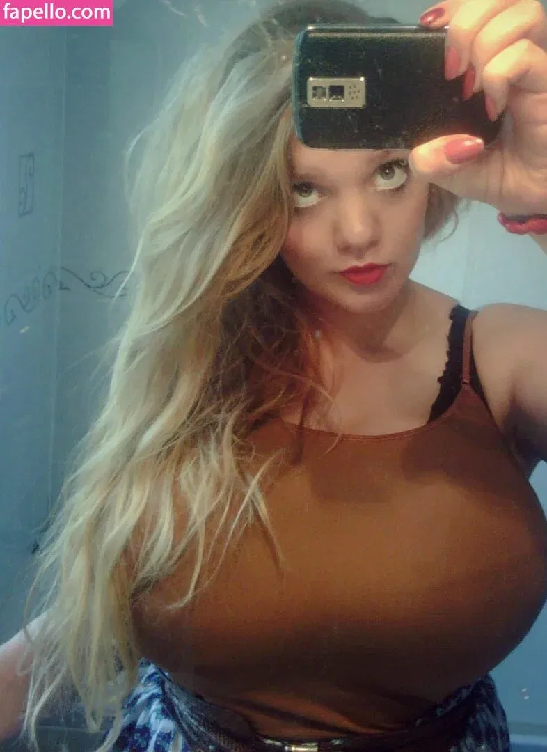 Lucy May Dawson Onlyfans Photo Gallery 