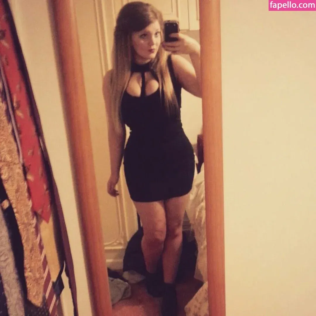 Lucy May Dawson Onlyfans Photo Gallery 