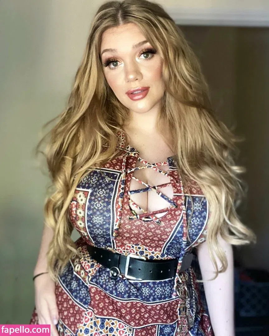 Lucy May Dawson Onlyfans Photo Gallery 