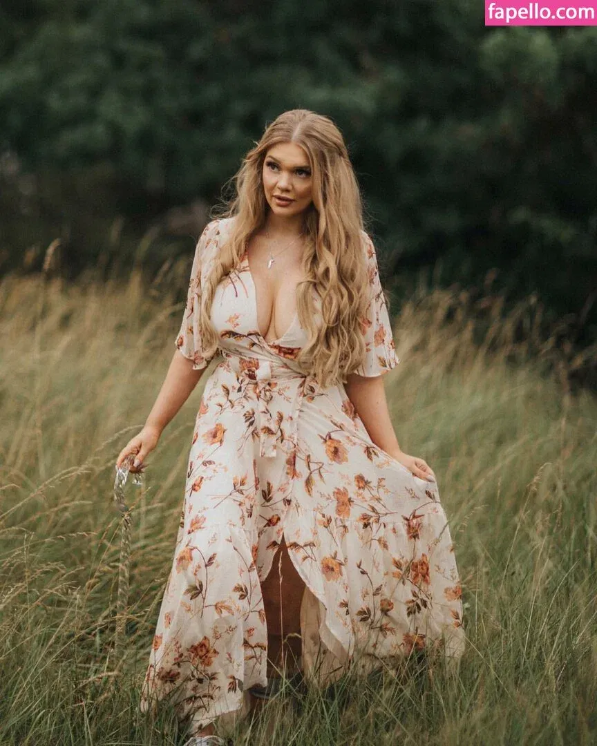 Lucy May Dawson Onlyfans Photo Gallery 